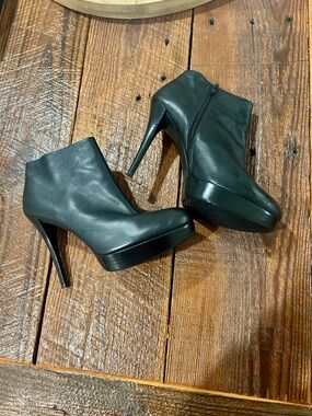 Stuart Weitzman Gran Boots